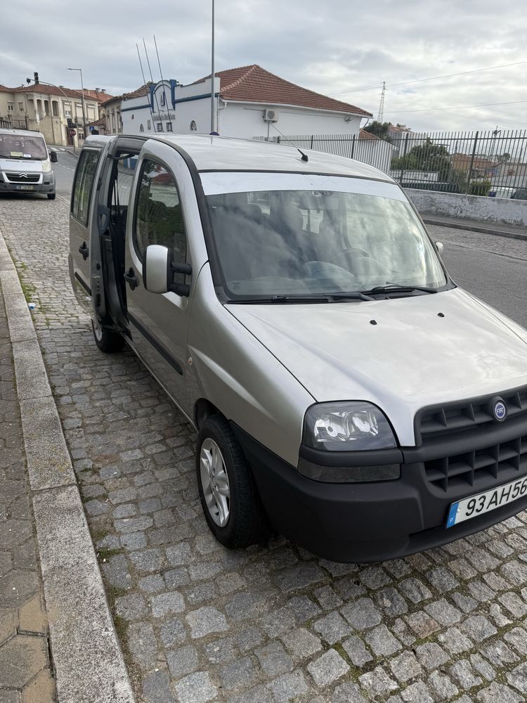 Fiat doblo 7 lugares 2002