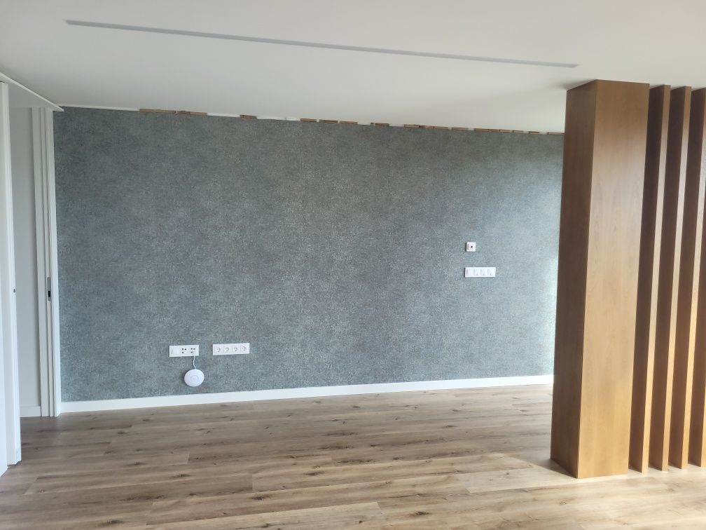 Aplicação de papel de parede