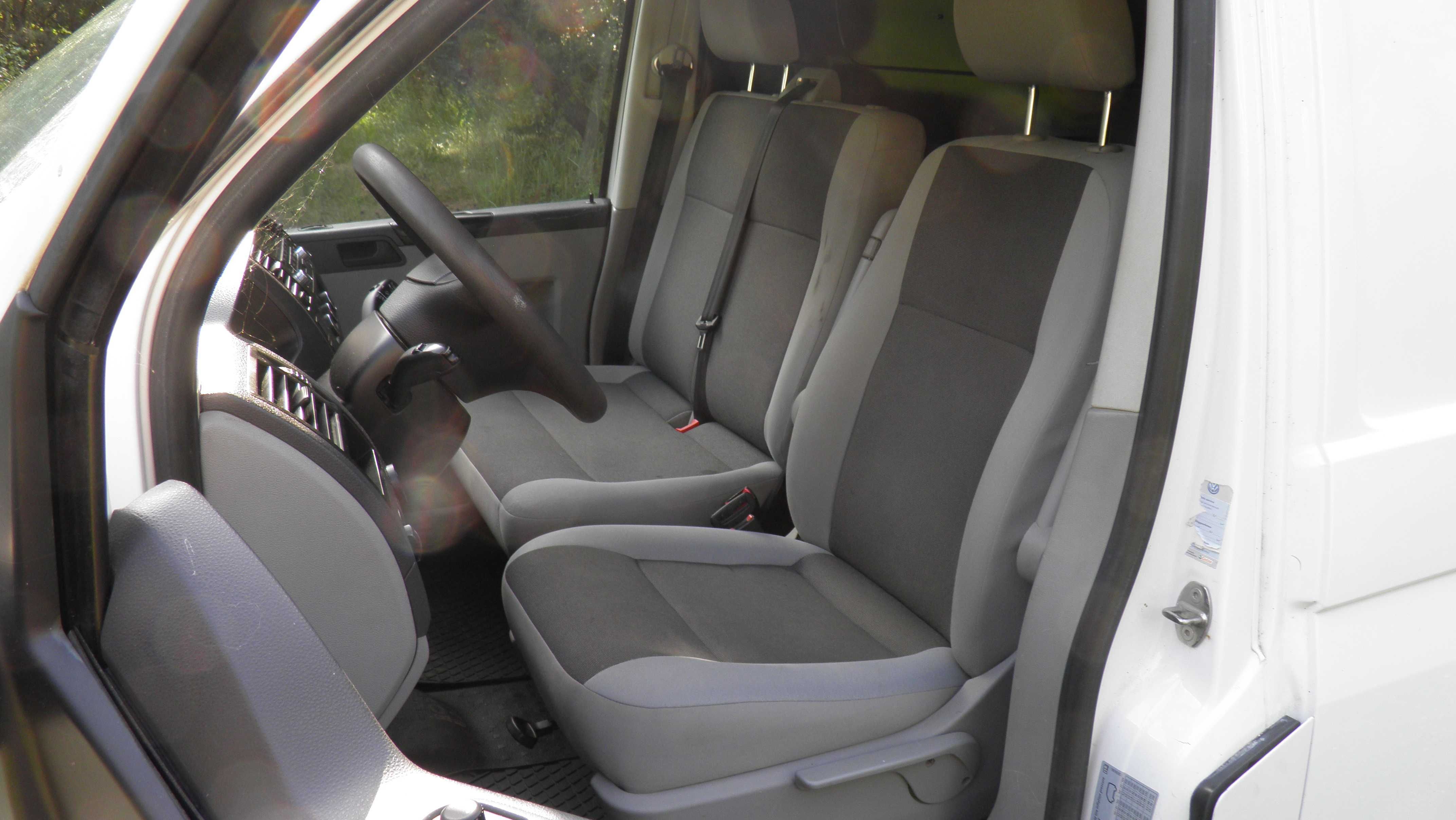 VW T5 Long 2.0 TDI