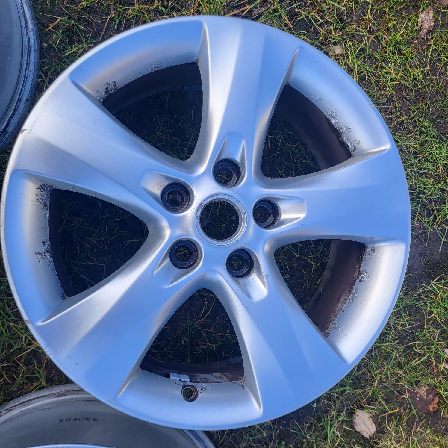 R17 5 115 et46 6.5j kia captiva Orlando ampala opel astra zafira chevr