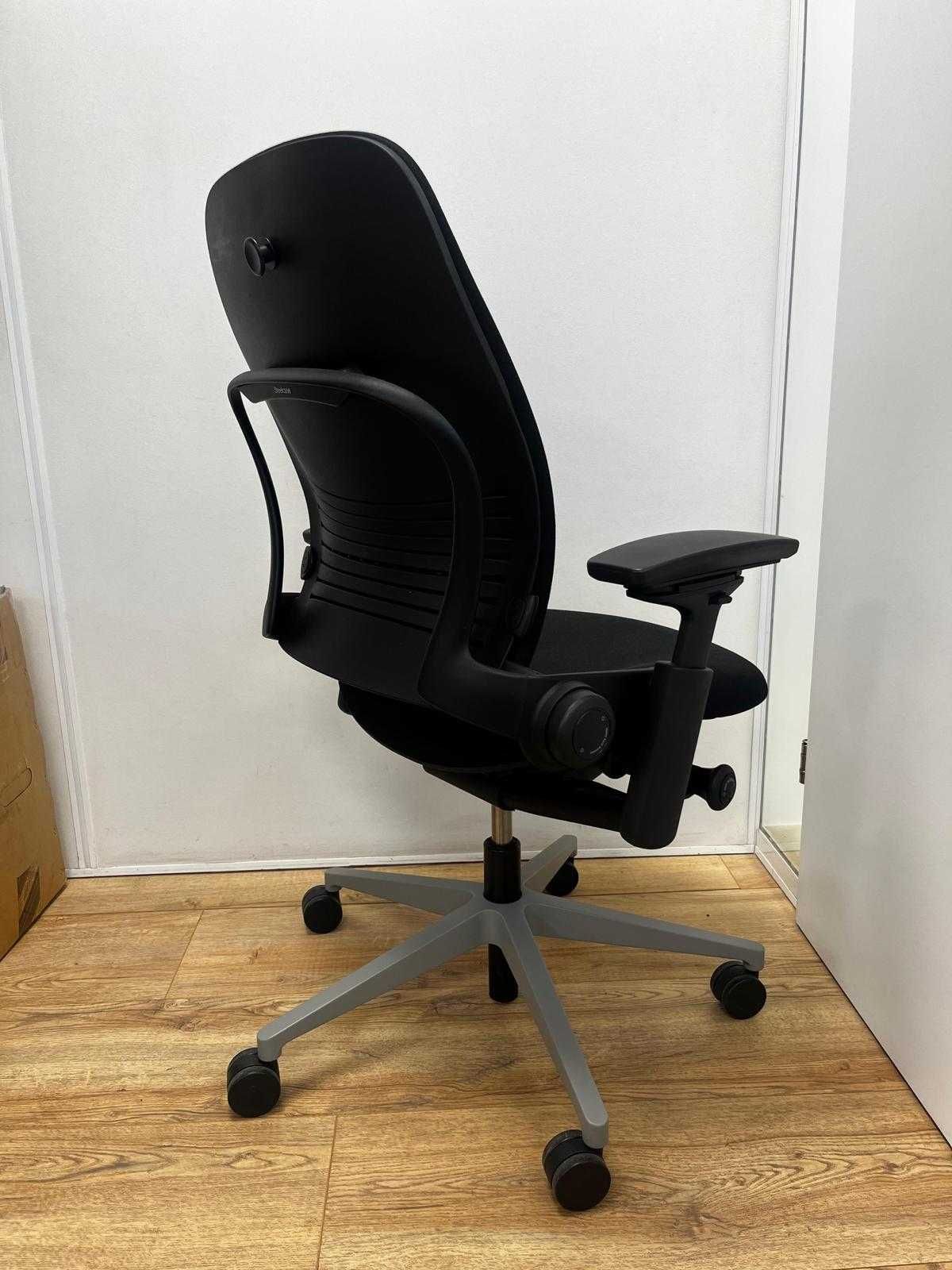 Steelcase Leap V2 Cinzento