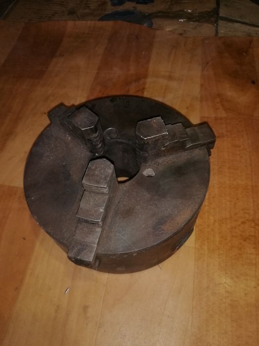 Токарный патрон ф160