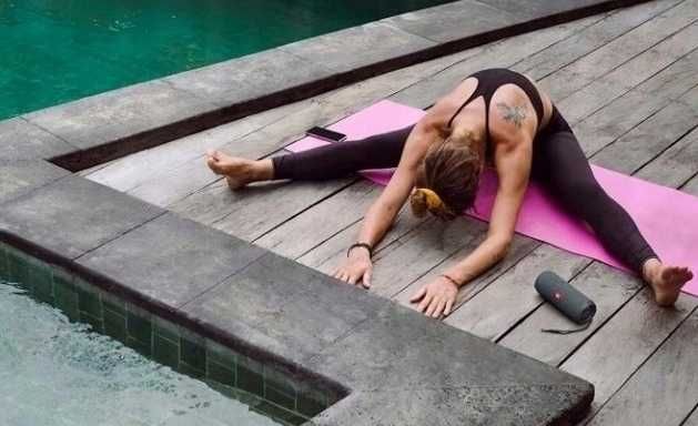 JBL Flip Essential 2 - Głośnik Przenośny bezprzewodowy  / CZARNY