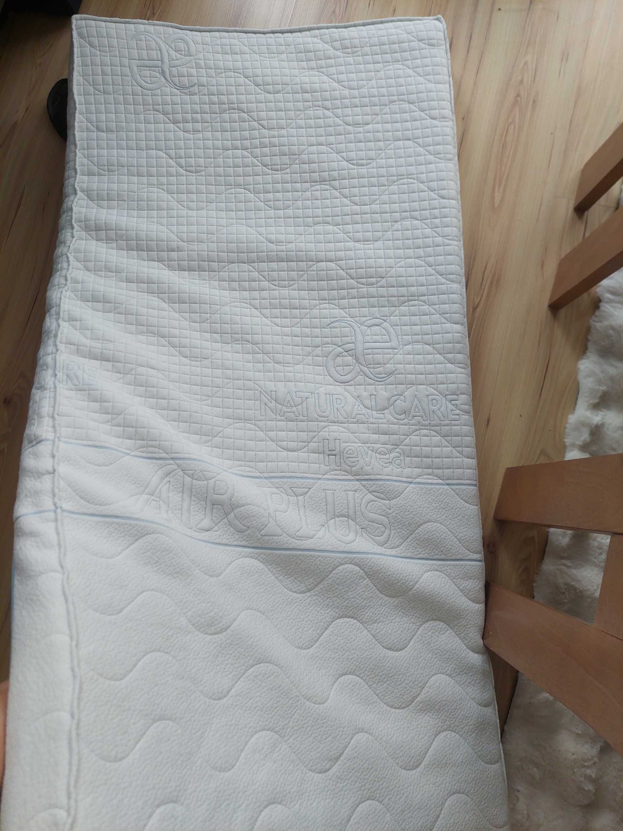 Materac do łóżeczka  dla dziecka 70 x 140