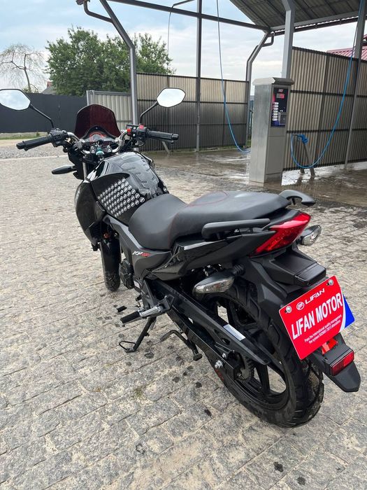 Продам ліфан кп 200