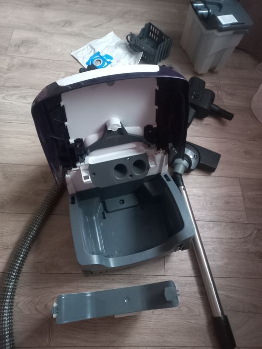 Миючий пилесос Bosch