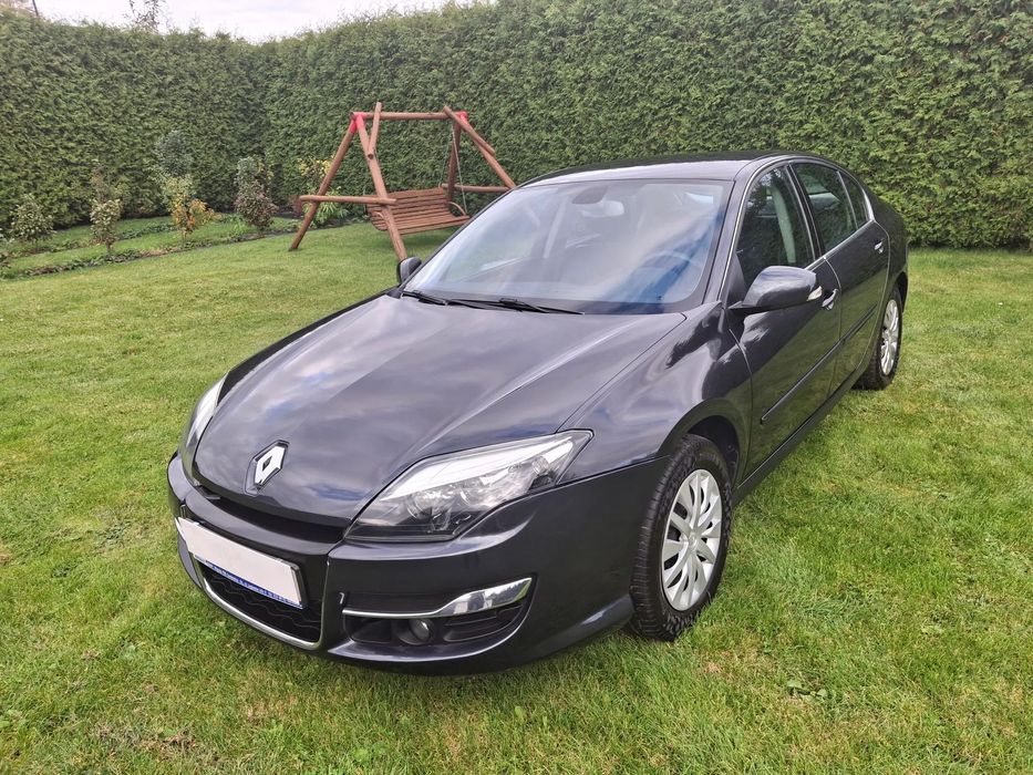 Renault Laguna Bardzo zadbany, serwisowany, niski przebieg, dwa komplety opon