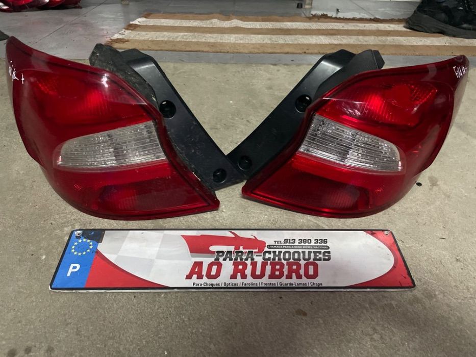 Farolim stop ford ka +