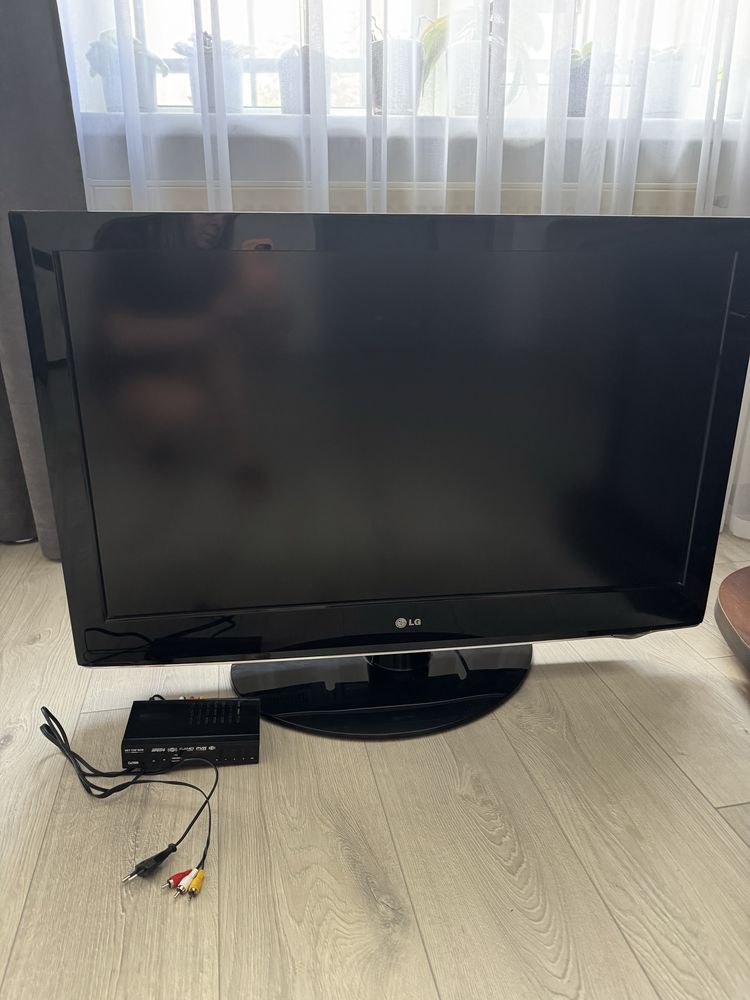 Телевізор lg з т2