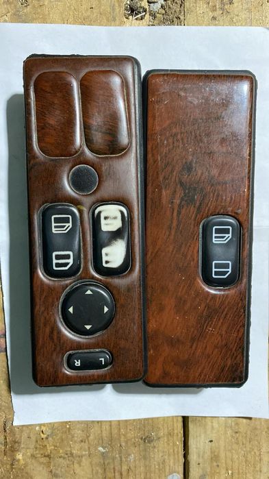 Кнопка скло підйомника Мотор задньої щітки . Ручка на Віто 638