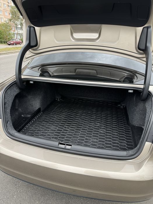 Продам авто VW Passat b7 NMS 2015 1.8TSI або обмін