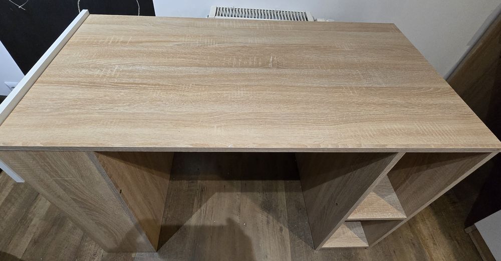 Łóżko z szufladami, schowkami i biurkiem