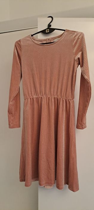 Sukienka Reserved 152