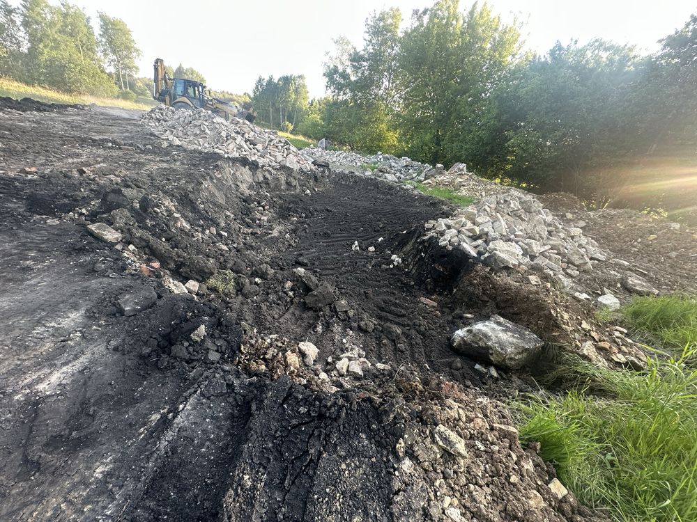 Przyjmę gruz ziemie piasek kamień udostępnię wysyp