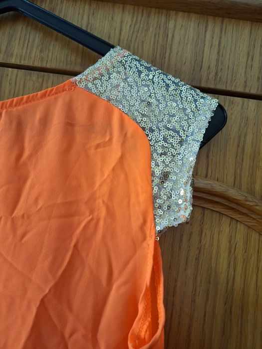 Camisola Laranja com Missangas Douradas T: M