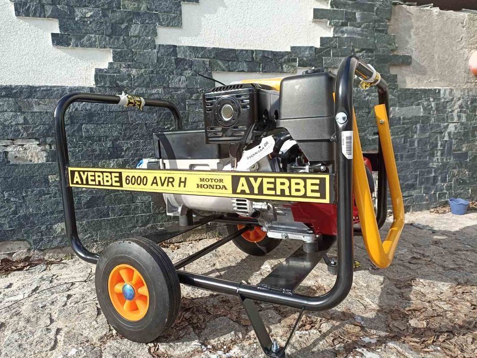 Професійний генератор 5-5,6кВт/230В AYERBE 6000H AVR. Двигун HONDA!