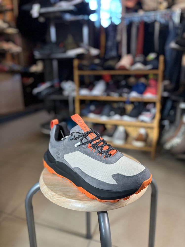 Кросівки Timberland. Розмір в наявності 43(27 см)