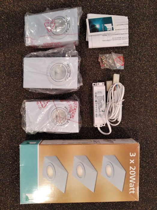 Quinquilharias, ferragens, gadgets e utilidades desde 0,25€