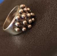 Eric Granit Finland pierścionek ring kulkami ponad 8 gram 17.5