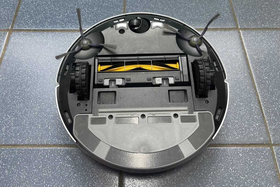 Робот пилосос Deebot N8 Pro