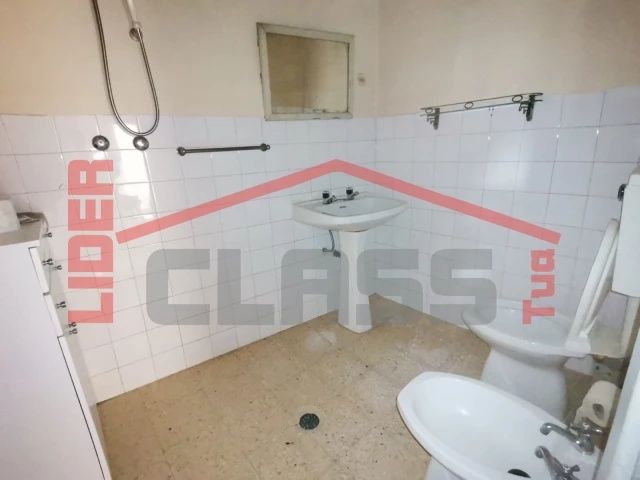 Moradia T1 - Vale Prados