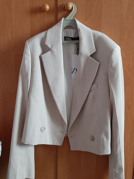 Піджак Zara бежевий