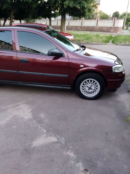 Опель Астра 1.4...