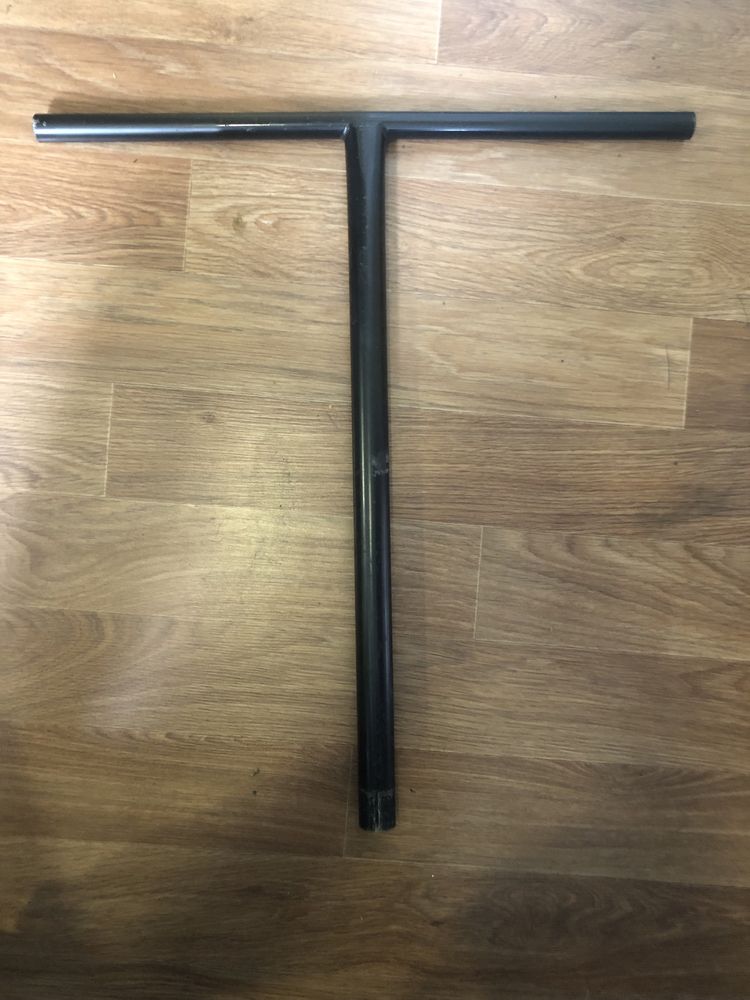 Продам запчасти на трюковий самокат Striker Gravis Prop