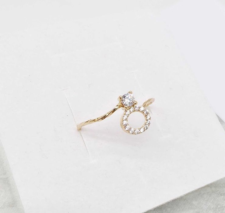 Złoty pierścionek z cyrkoniami 585 GOLD MONEY