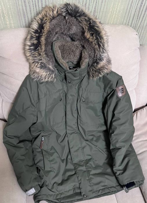 Продам парку Lenne 164 розмір ідеальний стан