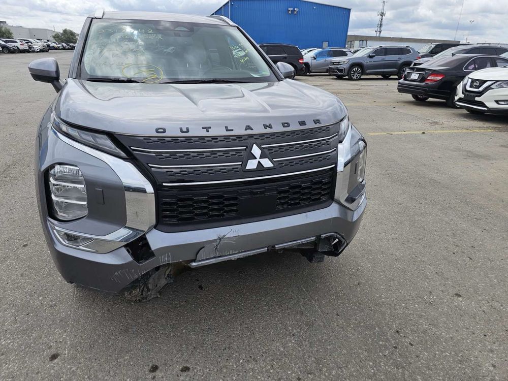 2023 Mitsubishi Outlander PHEV