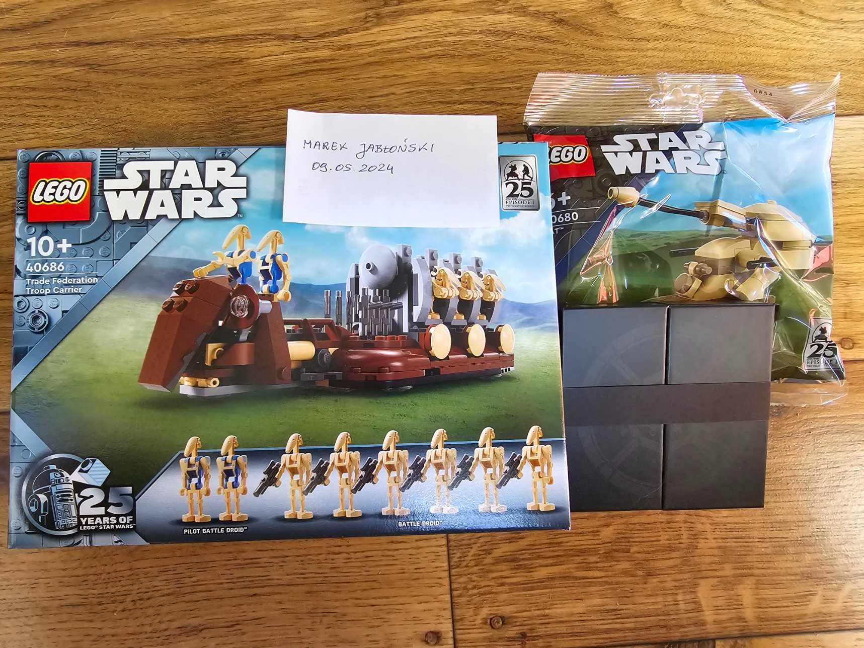 Lego Star Wars komplet 40686 + 30680 + moneta
