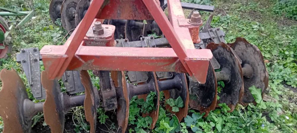 Продам дискову борону