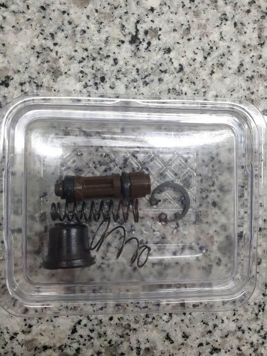 Kit reparação bomba travão