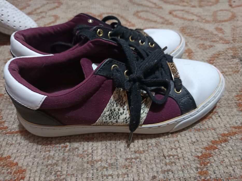 Кеди, кросівки . Стан супер. 39-40р