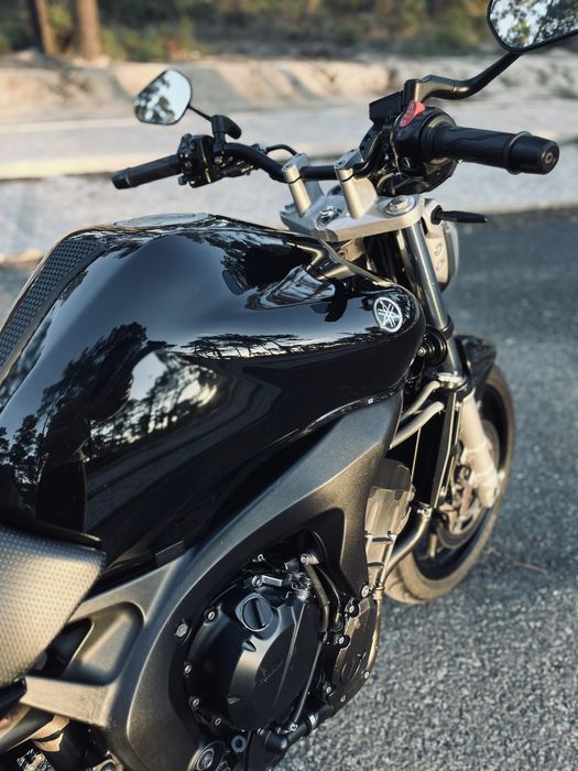 YAMAHA FZ6 N - naked