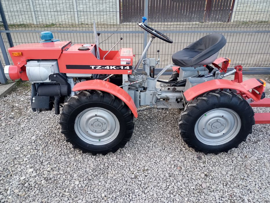 Traktorek Ogrodniczy TZ-4K-14 agrozet Ciągniczek 4X4 super tv521 BDB