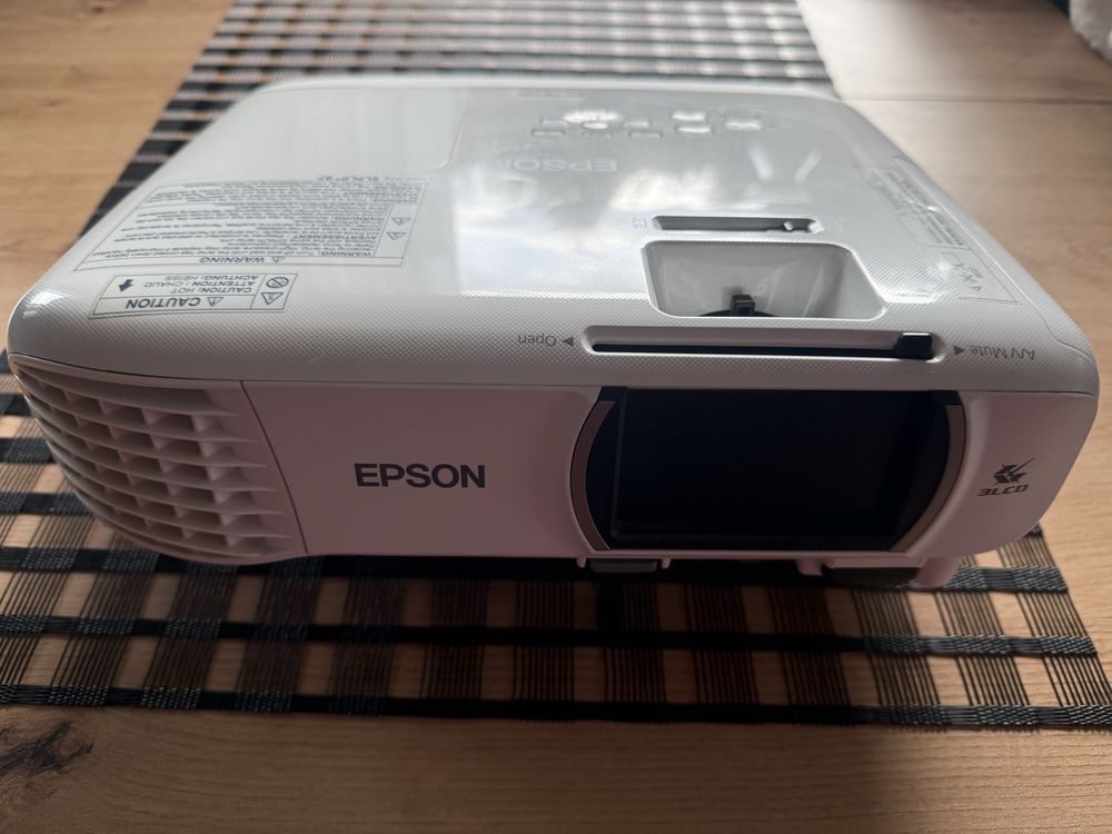 Projektor EPSON EH-TW750 3LCD HDMI jak nowy