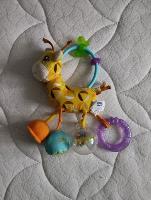 Погремушка жираф Chicco