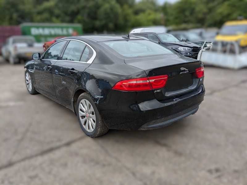 Jaguar XE 2.0D de 2016 (Para Peças)
