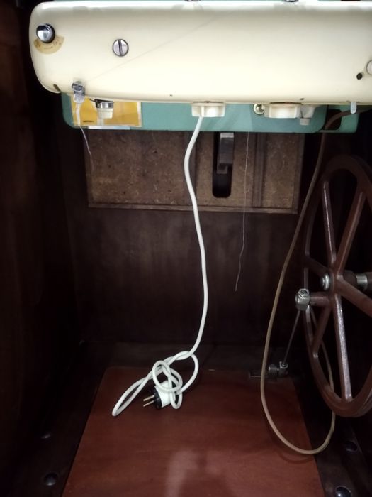 Швейная машина Kohler Zick-Zack Automatic Германия