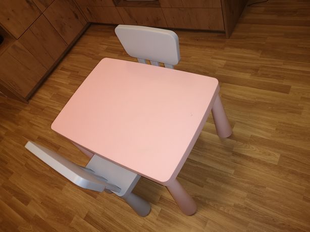 Ikea mamut stolik krzesełka krzesła