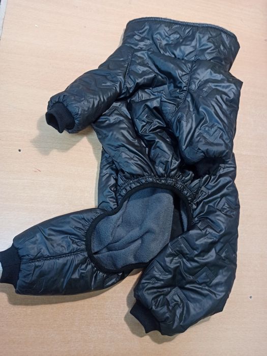 Одяг для собак та котів,зима, осінь є в наявності та під замовлення