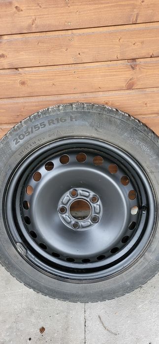 Sprzedam felgi stalowe volvo v50
