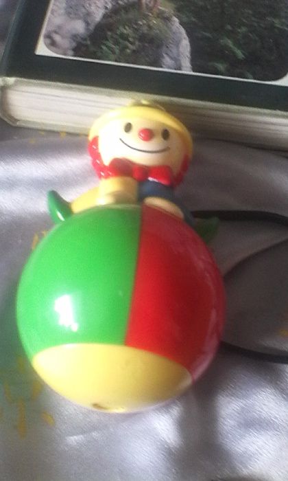 игрушка клоун-неваляшка