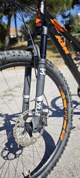 Bicicleta BTT KTM scarp