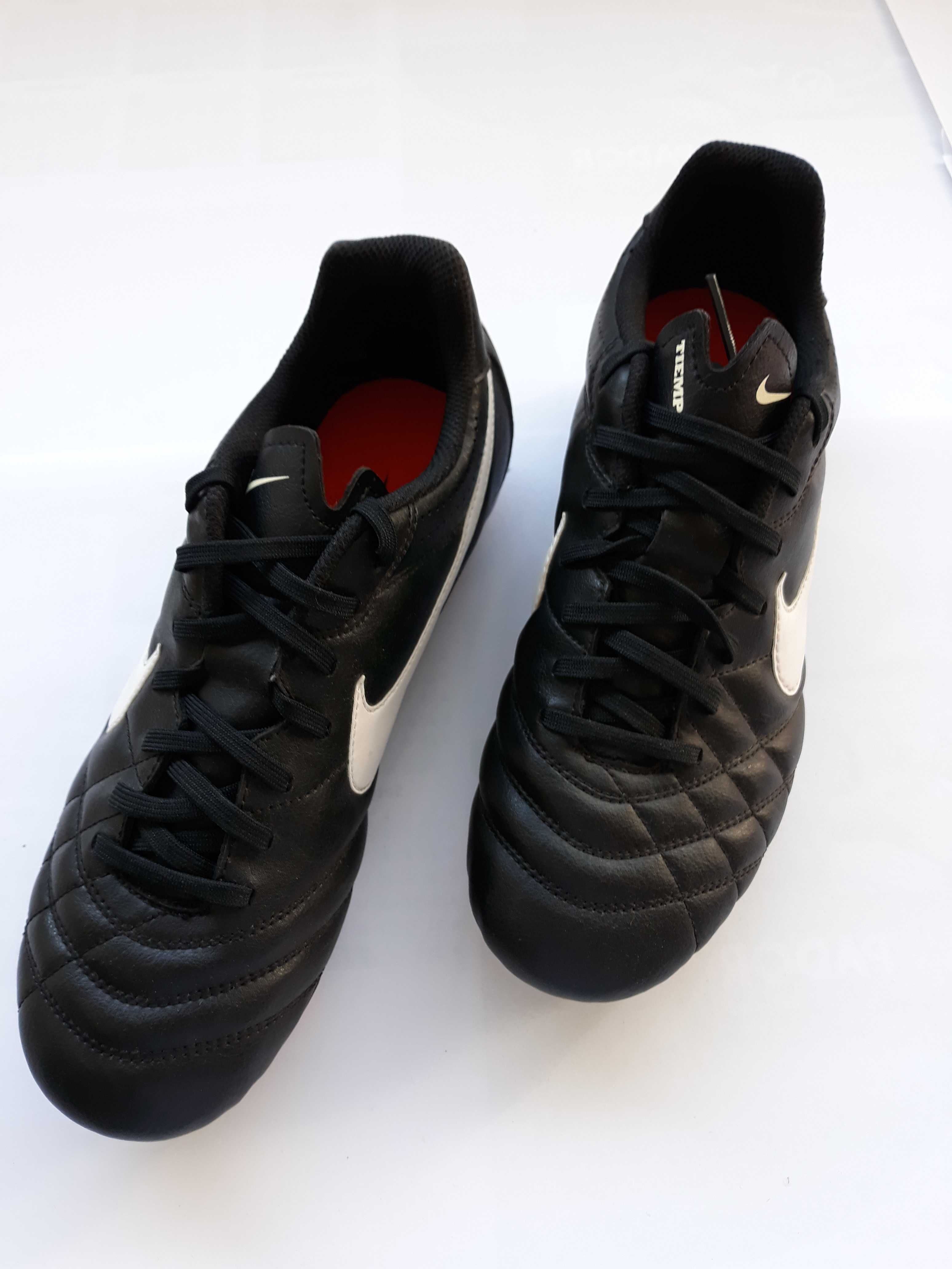 Chuteiras Futebol Nike Tiempo Natural FG - para o n.º 39