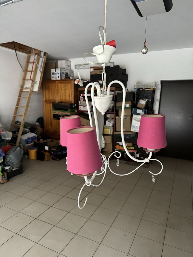 Oswietlenie pokoju, półka wisząca i materac lato-zima jak Nowe!