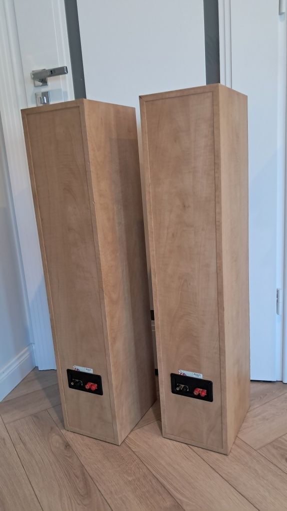 Kolumny / głośniki podłogowe TANNOY F4