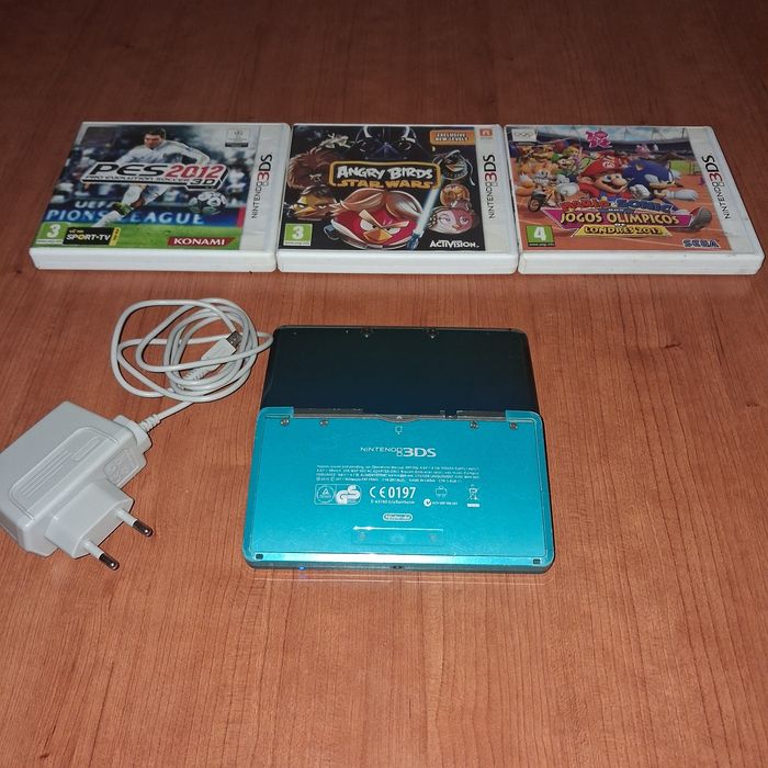 Nintendo 3DS Azul + 3 Jogos Originais + Carregador